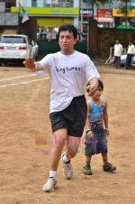 Sajid Nadiadwala at Men_s Helath fridly soccer match with celeb dads and kids in Stanslauss School on 15th Aug 2011 (25).JPG